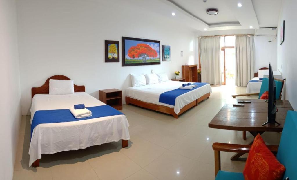 Galapagos Isabela Hotel Loja Puerto Villamil Exterior foto